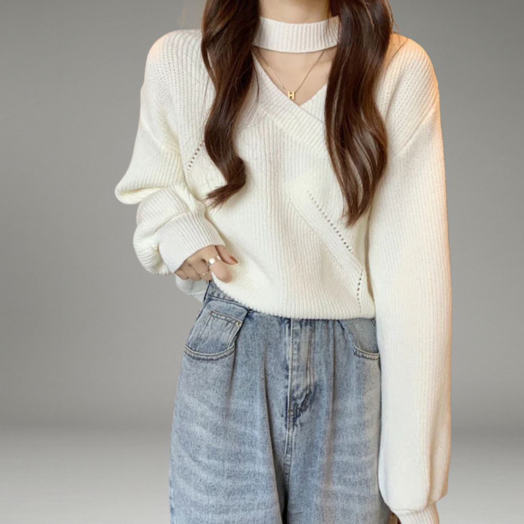 Women’s Knit Sweater with V-Neck and Choker Collar