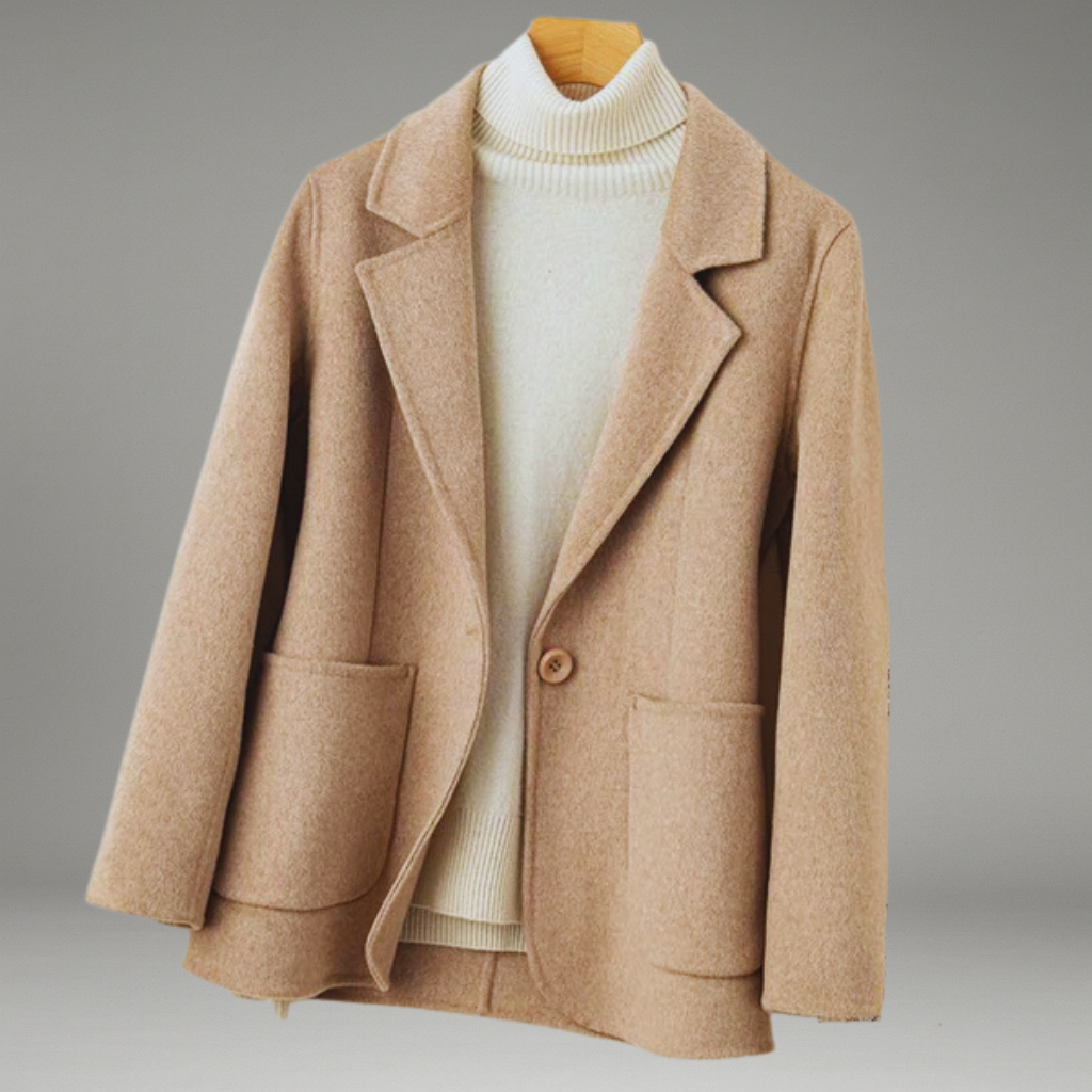 Women’s Tailored Coat with Button Closure and Side Pockets