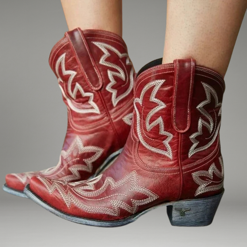 Women’s Western Boots with Pointed Toe and Stacked Heel